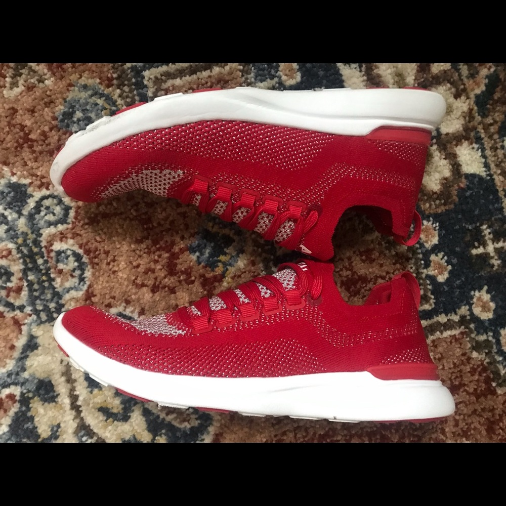RED tech loom breeze APL shoes